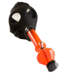 GAS MASK W/PIPE WET